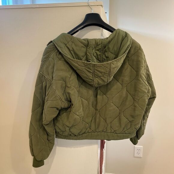 BLANKNYC Green Quilted Hooded Women's Jacket - Picture 8 of 8